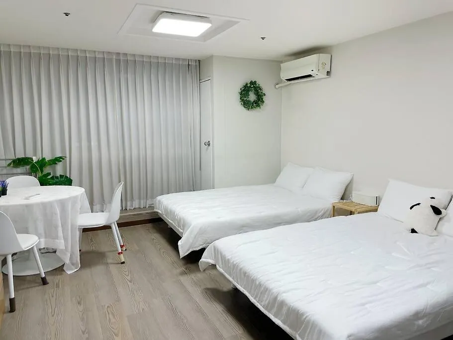 Hongdae House location
